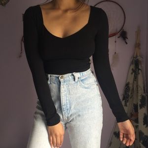 Square neck long sleeve crop top